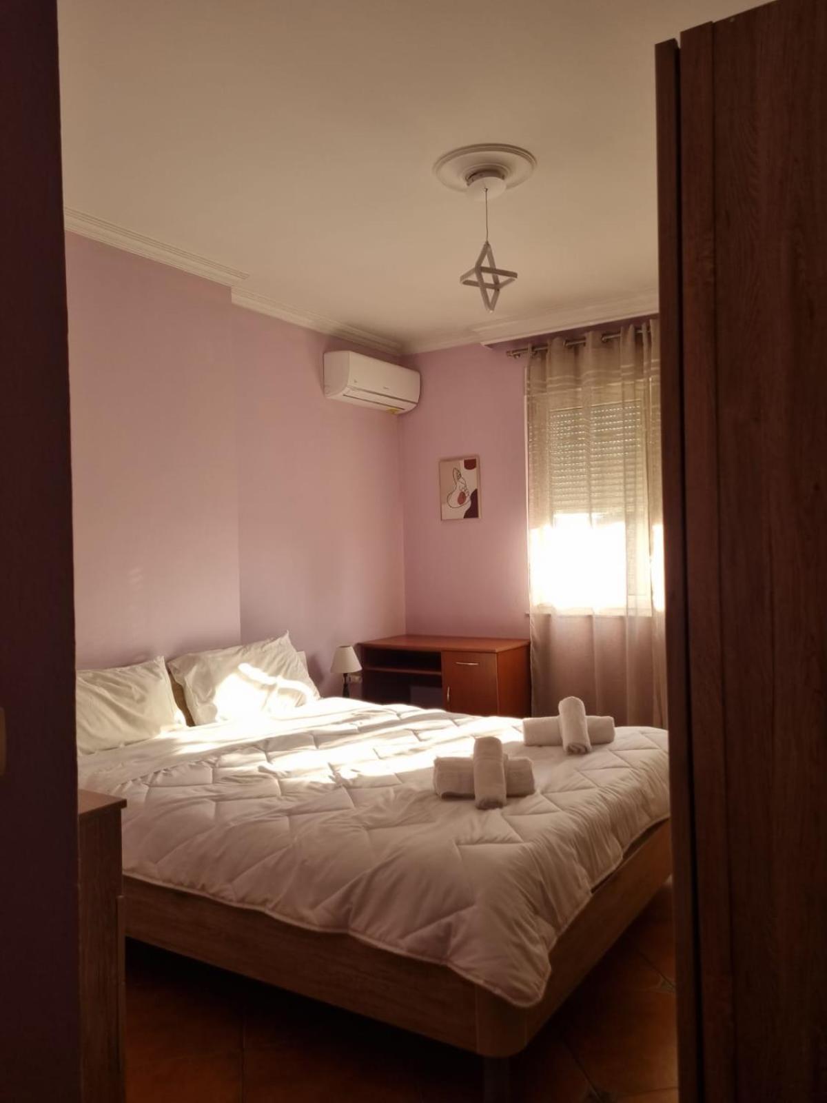 Sandra'S Apartment In Tirana Center Экстерьер фото