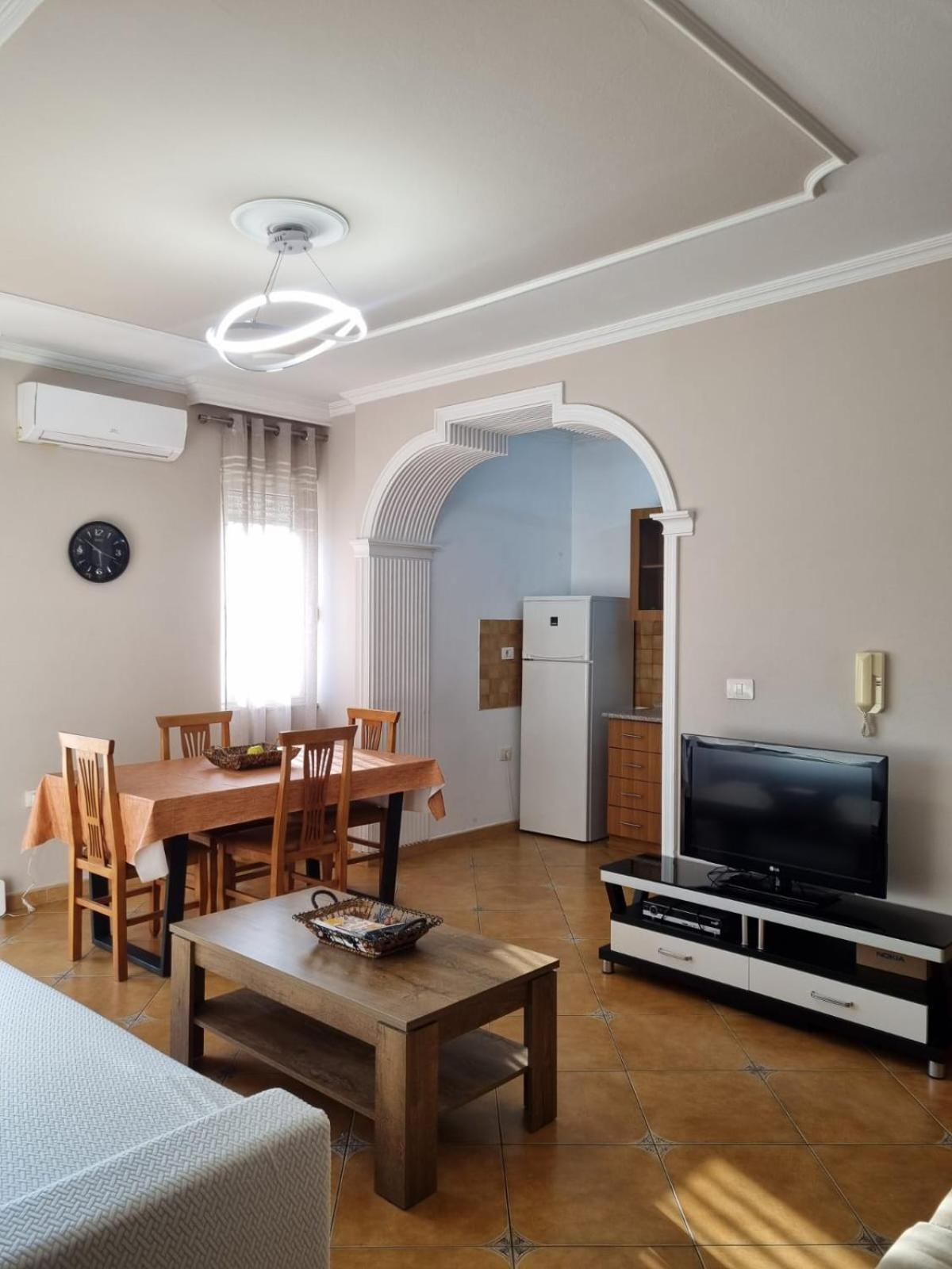 Sandra'S Apartment In Tirana Center Экстерьер фото