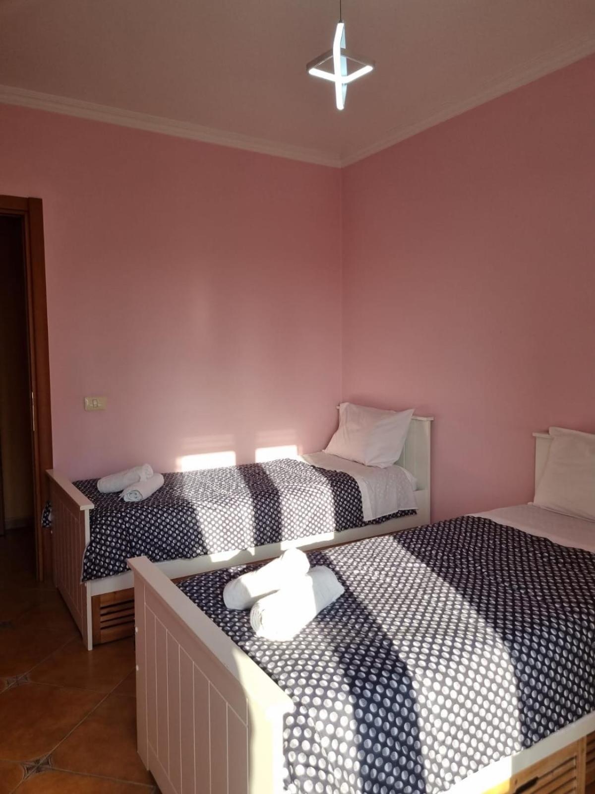 Sandra'S Apartment In Tirana Center Экстерьер фото